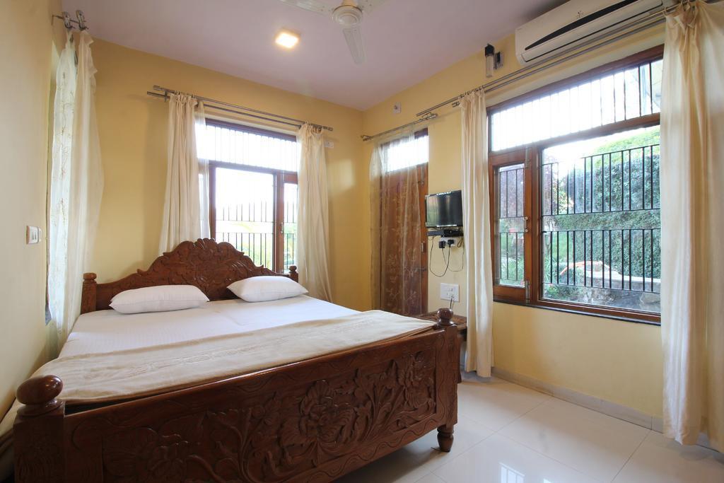 Richi Valley Mount Abu Hotel Exterior photo