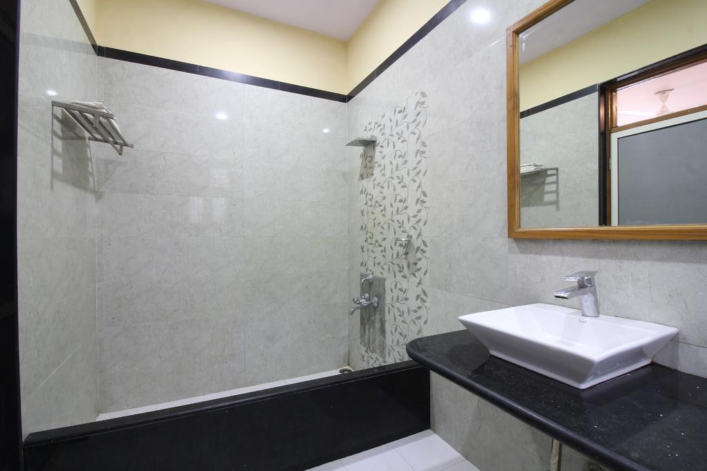 Richi Valley Mount Abu Hotel Exterior photo
